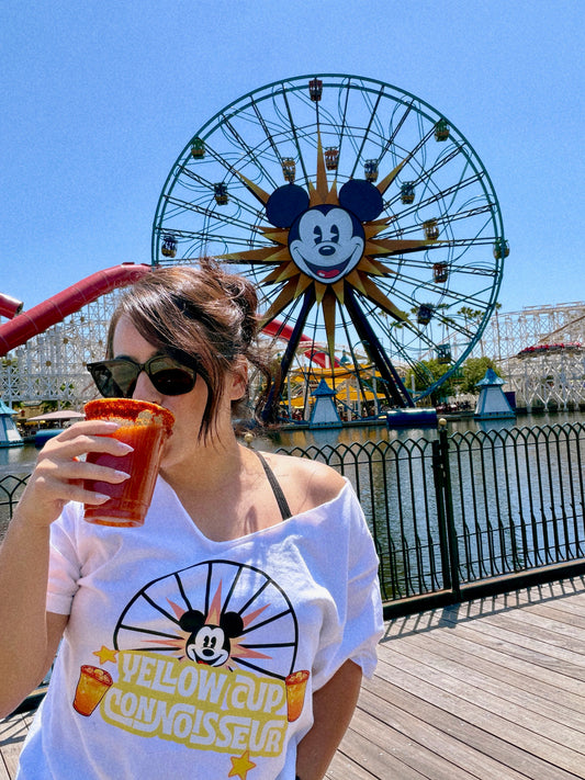 Yellow cup connoisseur T-Shirt